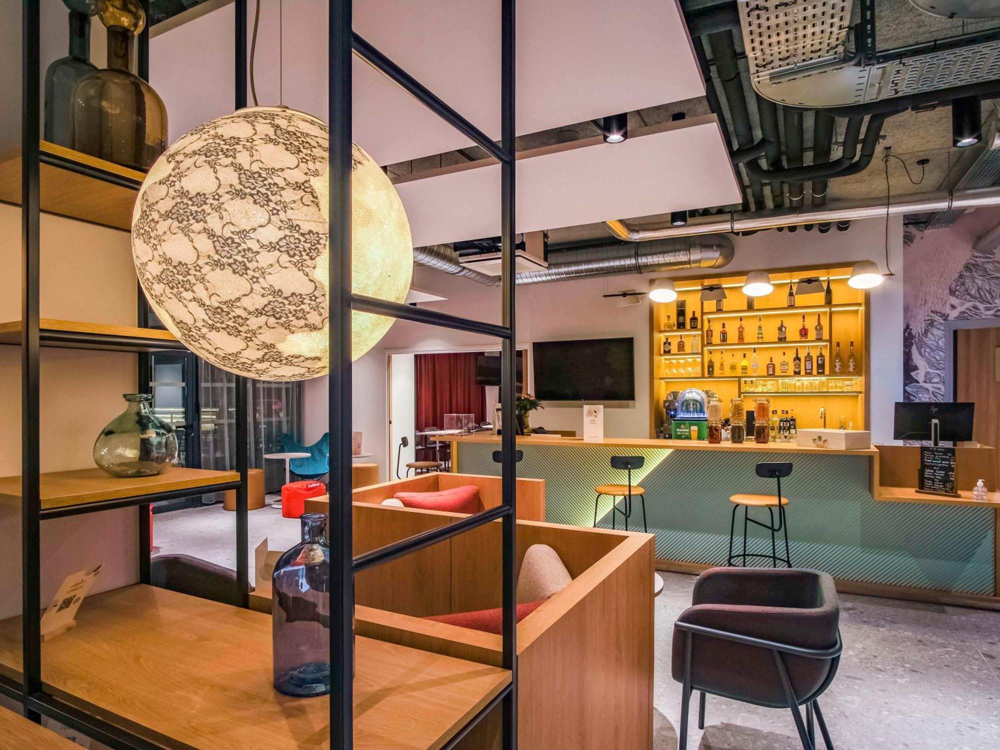 Ibis Styles Albertville Exterior foto